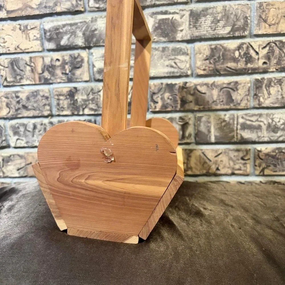 Wooden heart tote